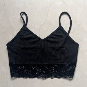 Black floral lace trim ribbed crop top